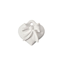 Lade das Bild in den Galerie-Viewer, Perfumed Decor Heart Nod - Marquise Scent..