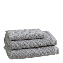 Charger l'image dans la galerie, Guest towel Floral softness.