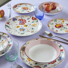 Lade das Bild in den Galerie-Viewer, Moon Kimono 18-Piece Floral Porcelain Dinner Set for 6 | Luxury Japanese-Inspired Tableware.