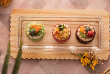 Lade das Bild in den Galerie-Viewer, Crystal pearl serving plate 30x12x3cm..