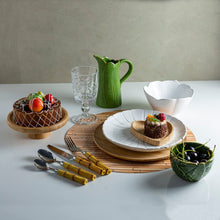 Charger l'image dans la galerie, Ceramic Banana Leaf Pitcher.