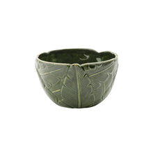 Charger l'image dans la galerie, Ceramic Banana Leaf Bowl 16x16x9.5cm.