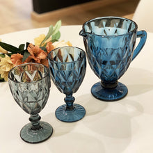 Lade das Bild in den Galerie-Viewer, Blue diamond Set of 6 Glasses.
