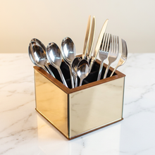 Charger l'image dans la galerie, Support de couverts en bois miroir
