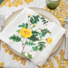 Lade das Bild in den Galerie-Viewer, Set of 6 Yellow Flowers Napkins.
