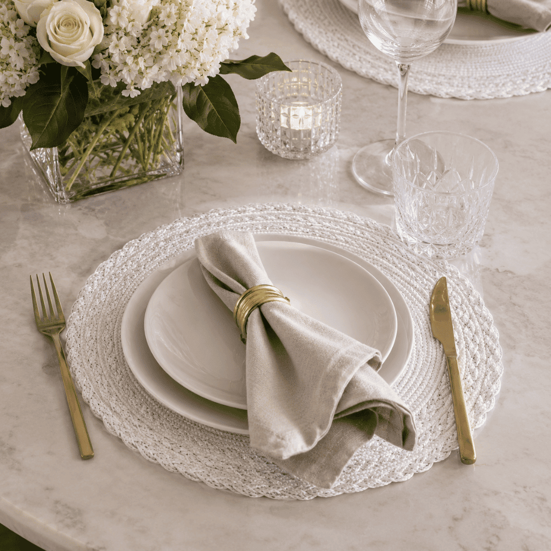 Set of 4 White Woven Placemats – Ø38 cm