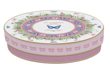 Lade das Bild in den Galerie-Viewer, Set 4 Dessert Plates Spring Parade.

