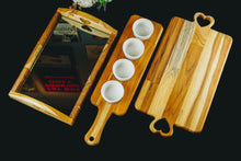 Lade das Bild in den Galerie-Viewer, Teak Wood Mirrored Tray 36x23x7cm.
