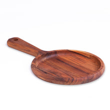 Charger l'image dans la galerie, Wooden Board with a Porcelaine Plate 28x17x3cm.
