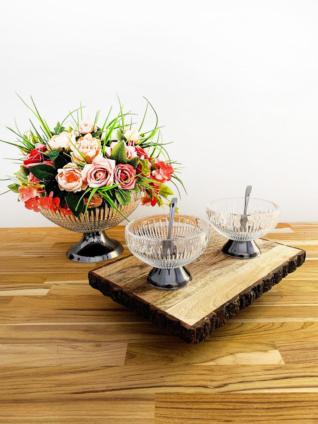 Wooden Rectangular Elevated Board 32x22x8cm.