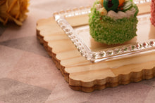 Charger l'image dans la galerie, Crystal pearl serving plate 30x12x3cm..
