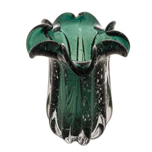 Charger l'image dans la galerie, The Green Elegance Vase-18x21cm.
