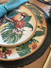 Lade das Bild in den Galerie-Viewer, Amazonia Dinner Plate.
